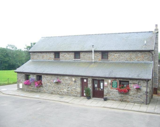 The Countryman Inn Llantrisant  Exterior photo